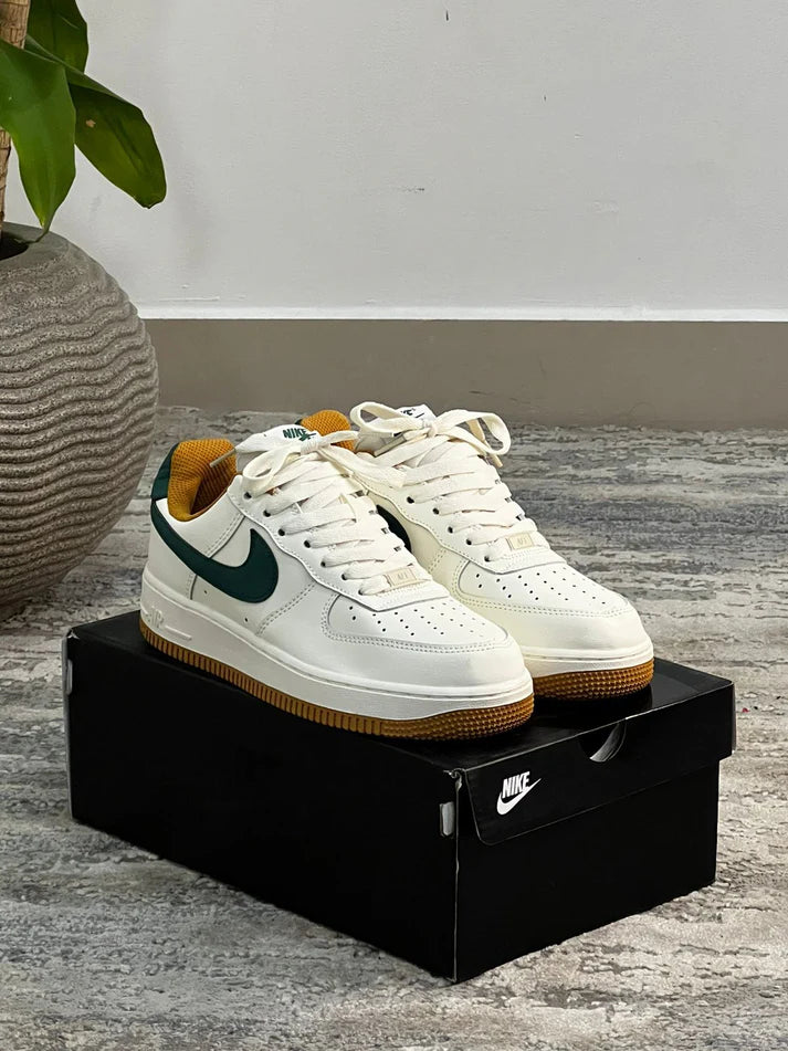 Tenis air force 1 hombre hotsell
